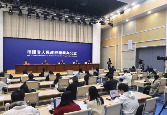 12月1日起施行!福建人工影响天气工作迈... 12月1日起施行!福建人工影响天气工作迈...